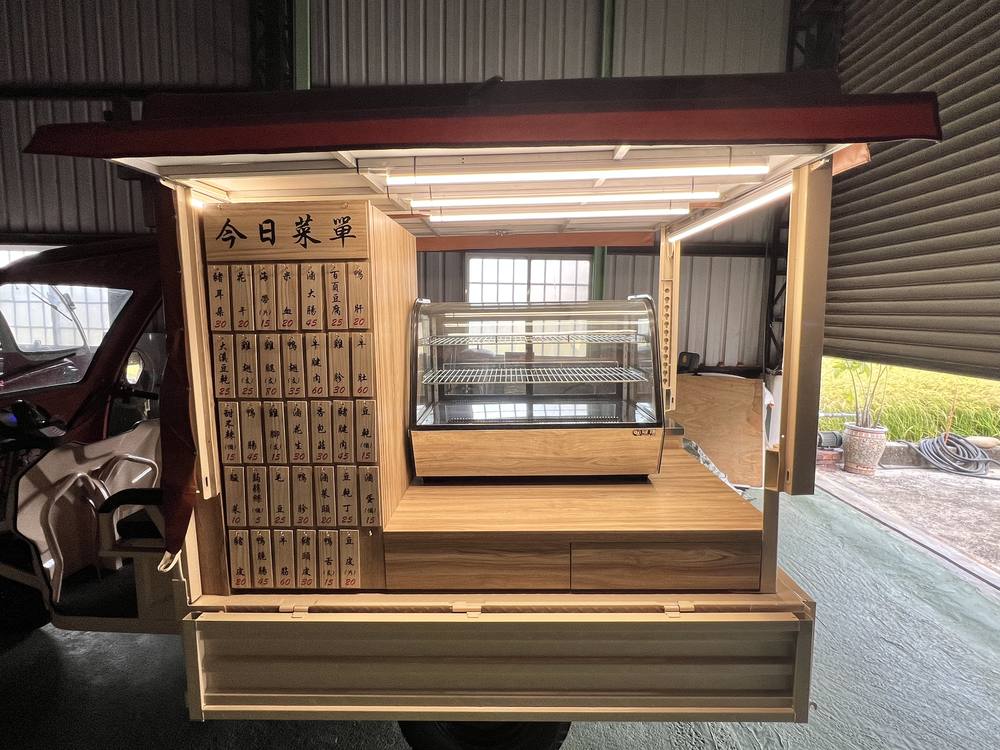 木作日式菜單內裝